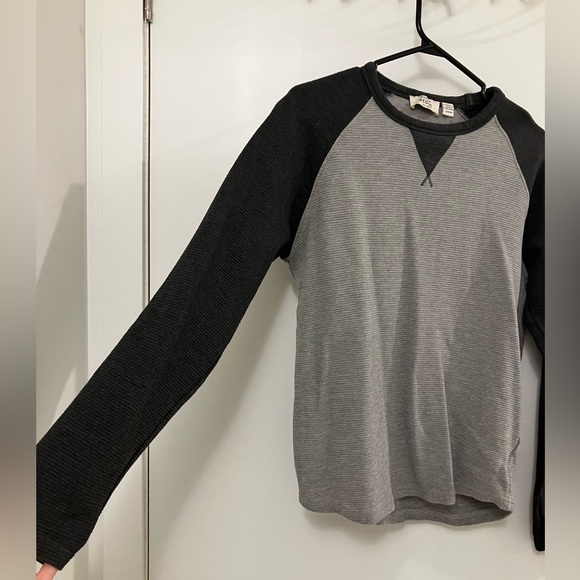 Men’s Grey Ribbed Long Sleeve Shirt Size S - Picture 3 of 6